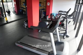 APTO. MODERNO, AMUEBLADO      2 HAB. /EDIFICIO MERAKI Z 14 — Apartamento en Venta en Meraki Z14, Zona 14, Guatemala, Ciudad — miniatura 4 de 10
