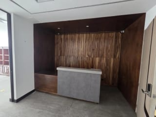 Se Alquila Local en Renovati, Zona 10. — Local en Alquiler en Renovati, Zona 10, Guatemala, Ciudad — miniatura 1 de 16