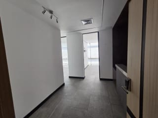 Se Alquila Local en Renovati, Zona 10. — Local en Alquiler en Renovati, Zona 10, Guatemala, Ciudad — miniatura 3 de 16