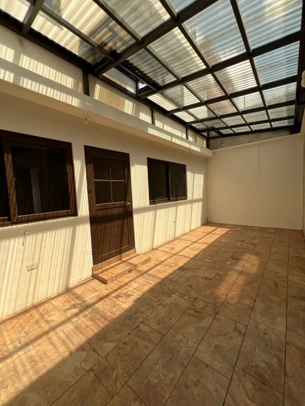 Apartamento en Renta Zona 16 — Apartamento en Alquiler en Zona 16, Guatemala, Ciudad — foto 5 de 12