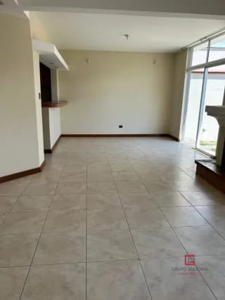Casa en venta Los Diamantes CAES km 16.5 — Casa en Venta en Carretera a El Salvador, Guatemala, Ciudad — miniatura 14 de 17