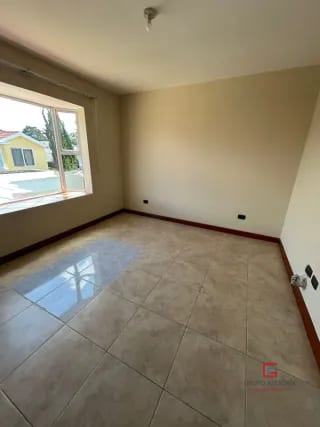 Casa en venta Los Diamantes CAES km 16.5 — Casa en Venta en Carretera a El Salvador, Guatemala, Ciudad — miniatura 2 de 17