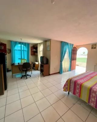 CASA EN VENTA EN ZONA 4 DE MIXCO, PARA USO COMERCIAL — Casa en Venta en Zona 4 Mixco, Guatemala, Ciudad — miniatura 10 de 10