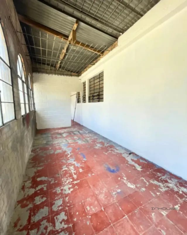 CASA EN VENTA EN ZONA 4 DE MIXCO, PARA USO COMERCIAL — Casa en Venta en Zona 4 Mixco, Guatemala, Ciudad — foto 8 de 10