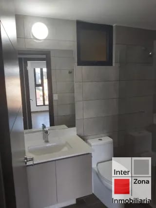 Apartamento en renta. Parque 15, Zona 15 — Apartamento en Alquiler en Parque 15, Zona 15, Guatemala, Ciudad — miniatura 11 de 13