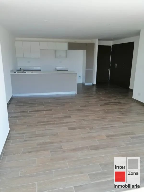 Apartamento en renta. Parque 15, Zona 15 — Apartamento en Alquiler en Parque 15, Zona 15, Guatemala, Ciudad — foto 5 de 13