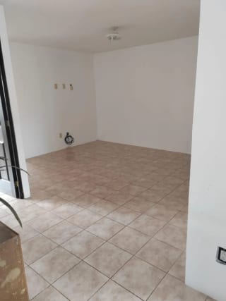 Casa en Venta La Fontana CAES — Casa en Venta en Carretera a El Salvador, Guatemala, Ciudad — miniatura 8 de 14