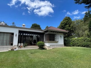 VENDO CASA DE UN NIVEL EN HACIENDA NUEVA CONTRY CLUB — Casa en Venta en Hacienda Nueva, San José Pinula, Guatemala, Ciudad — miniatura 6 de 17