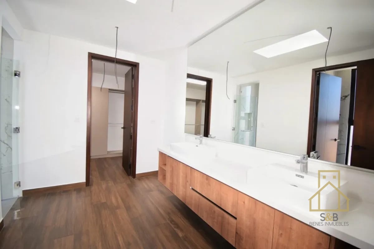 Casa para estrenar en renta, zona 10 — Casa en Alquiler en Zona 10, Guatemala, Ciudad — foto 2 de 10