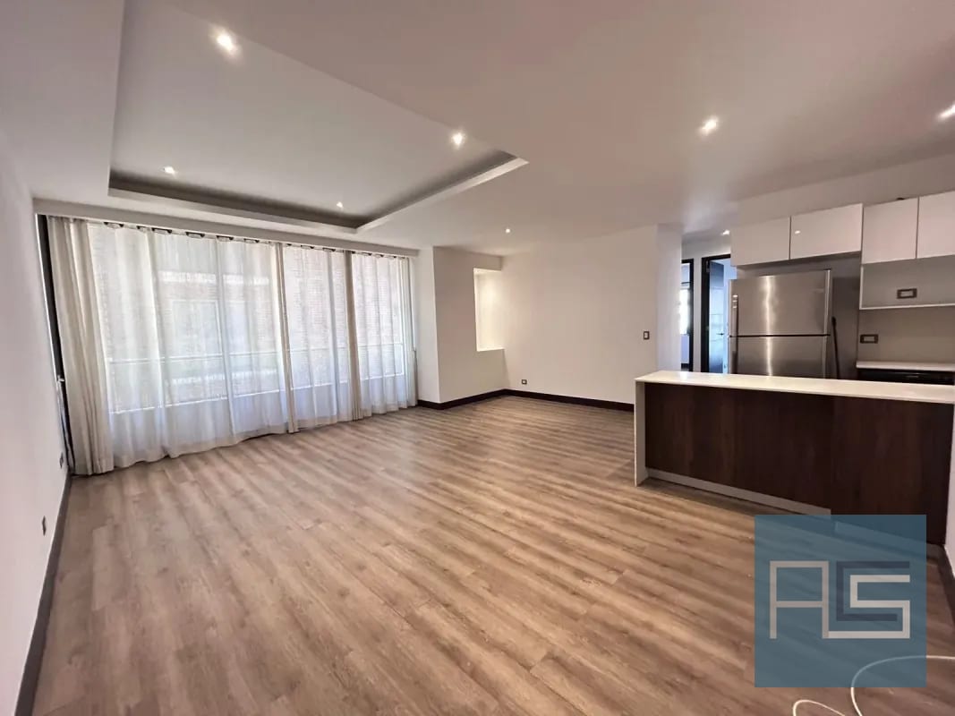 Amplio apartamento en venta de 2 hab en zona 10 — Apartamento en Venta en Zona 10, Guatemala, Ciudad — foto 1 de 17