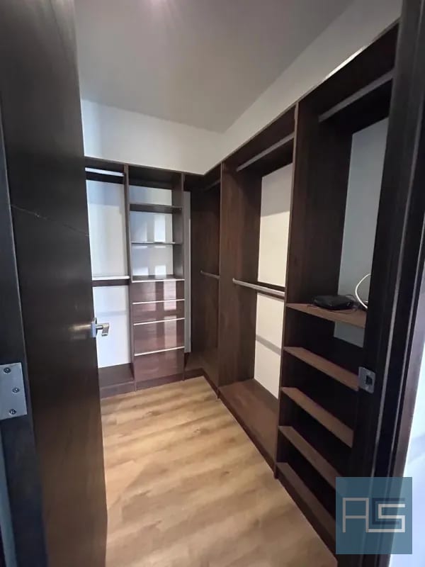 Amplio apartamento en venta de 2 hab en zona 10 — Apartamento en Venta en Zona 10, Guatemala, Ciudad — foto 10 de 17