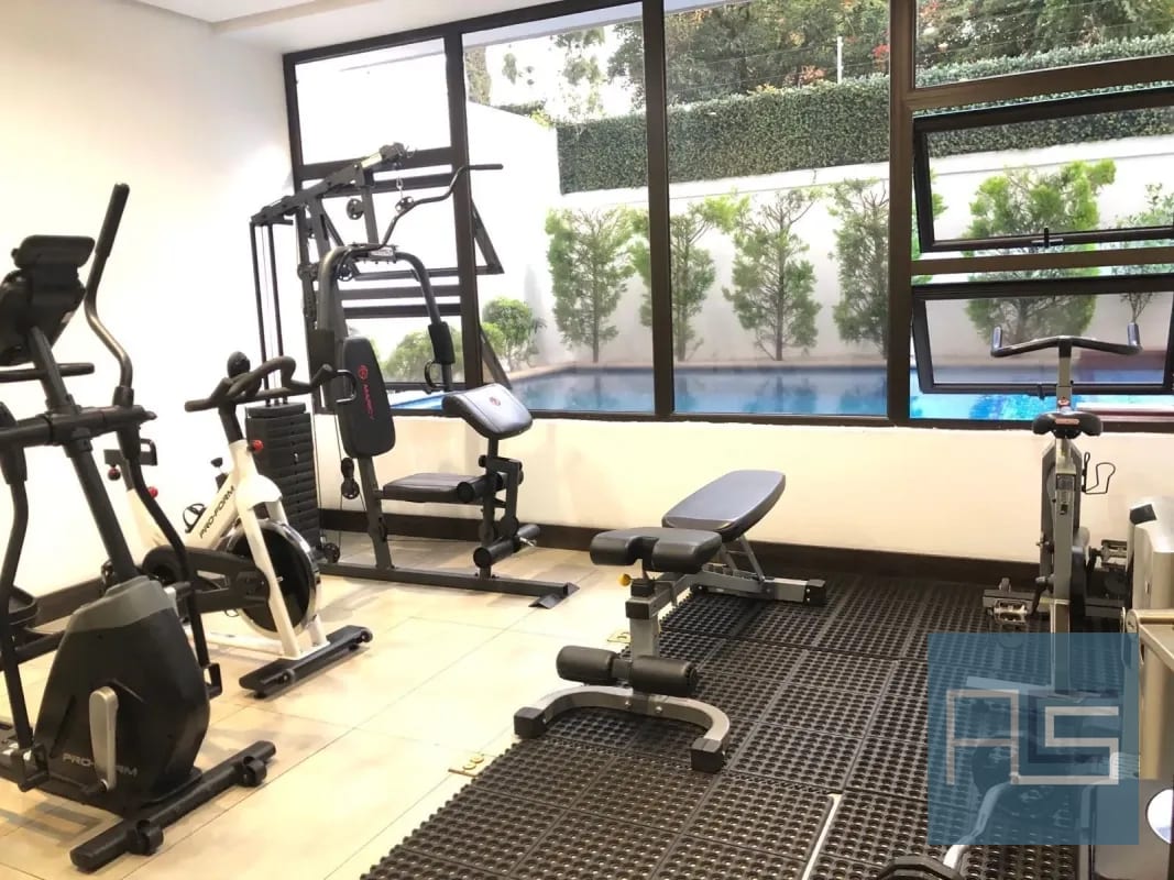 Amplio apartamento en venta de 2 hab en zona 10 — Apartamento en Venta en Zona 10, Guatemala, Ciudad — foto 16 de 17