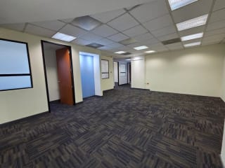 Oficina 215mt2 zona 14 — Oficina en Alquiler en Columbus Center, Zona 14, Guatemala, Ciudad — miniatura 11 de 13