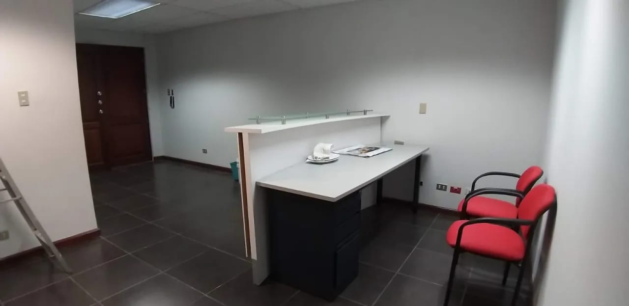 Oficina amueblada zona 14 — Oficina en Alquiler en Columbus Center, Zona 14, Guatemala, Ciudad — foto 16 de 16
