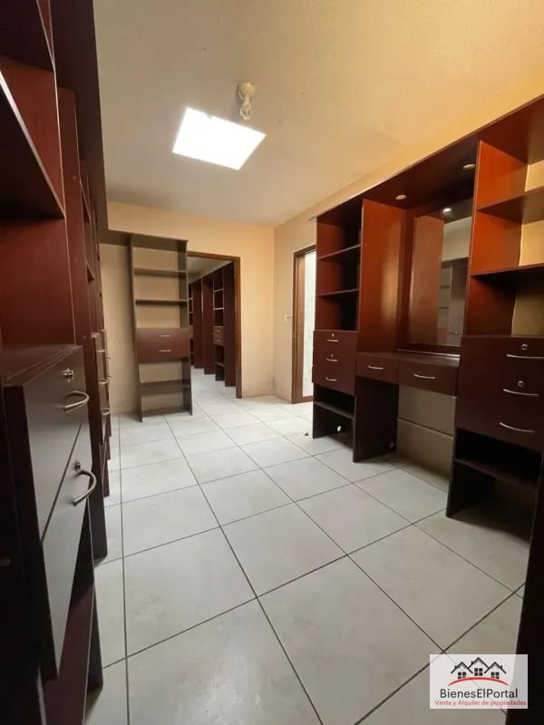 Casa en Condominio Barrio San Nicolás 2 Zona 4 de Mixco — Casa en Venta en Zona 4 Mixco, Guatemala, Ciudad — foto 4 de 8
