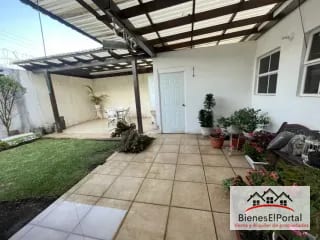 Casa en Condominio Barrio San Nicolás 2 Zona 4 de Mixco — Casa en Venta en Zona 4 Mixco, Guatemala, Ciudad — miniatura 3 de 8