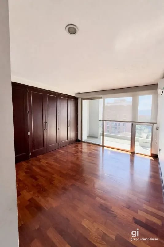 Penthouse de Lujo de 2 Niveles en Zona 10 — Apartamento en Venta en Santa Sofía, Zona 10, Guatemala, Ciudad — foto 8 de 8