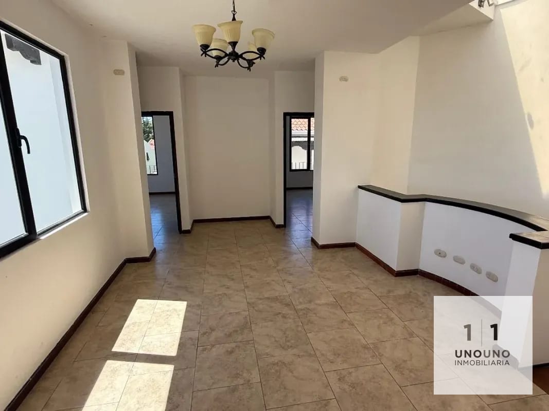 Casa en venta en Lazos de Fraijanes — Casa en Venta en Lazos de Fraijanes, Carretera a El Salvador, Guatemala, Ciudad — foto 6 de 10