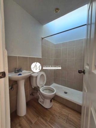 Bonita casa en venta en Altos de San Nicolas — Apartamento en Venta en San José Pinula, Guatemala, Ciudad — miniatura 4 de 9
