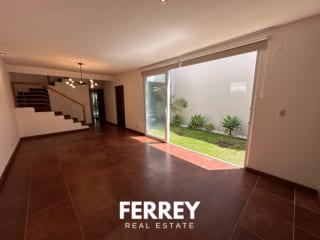 Oportunidad Unica / Casa con terraza privada — Casa en Venta en Carretera a El Salvador, Guatemala, Ciudad — miniatura 16 de 17