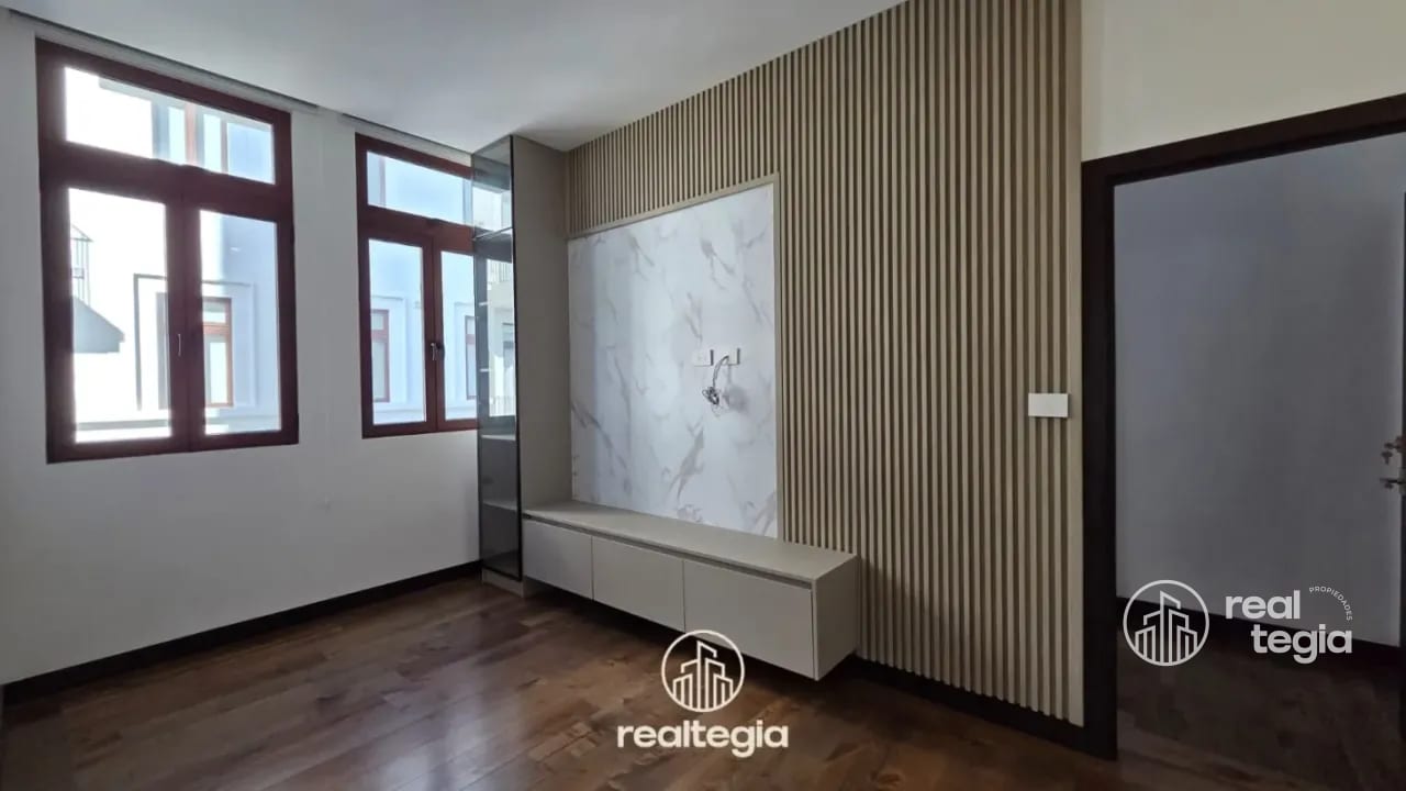 APARTAMENTO OLMOS DE CAYALÁ ZONA 16 — Apartamento en Venta en Zona 16, Guatemala, Ciudad — foto 9 de 11