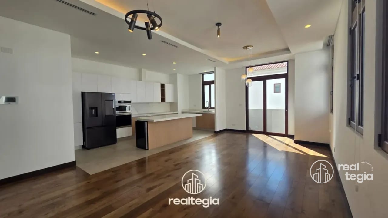 APARTAMENTO OLMOS DE CAYALÁ ZONA 16 — Apartamento en Venta en Zona 16, Guatemala, Ciudad — foto 1 de 11