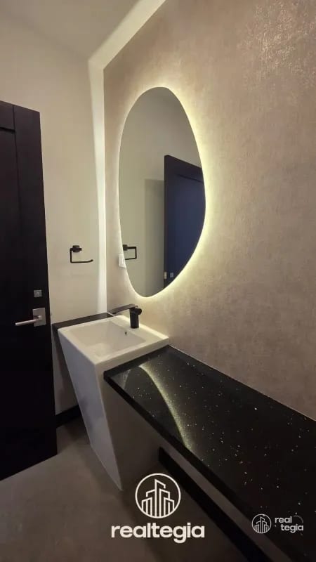 APARTAMENTO OLMOS DE CAYALÁ ZONA 16 — Apartamento en Venta en Zona 16, Guatemala, Ciudad — foto 2 de 11