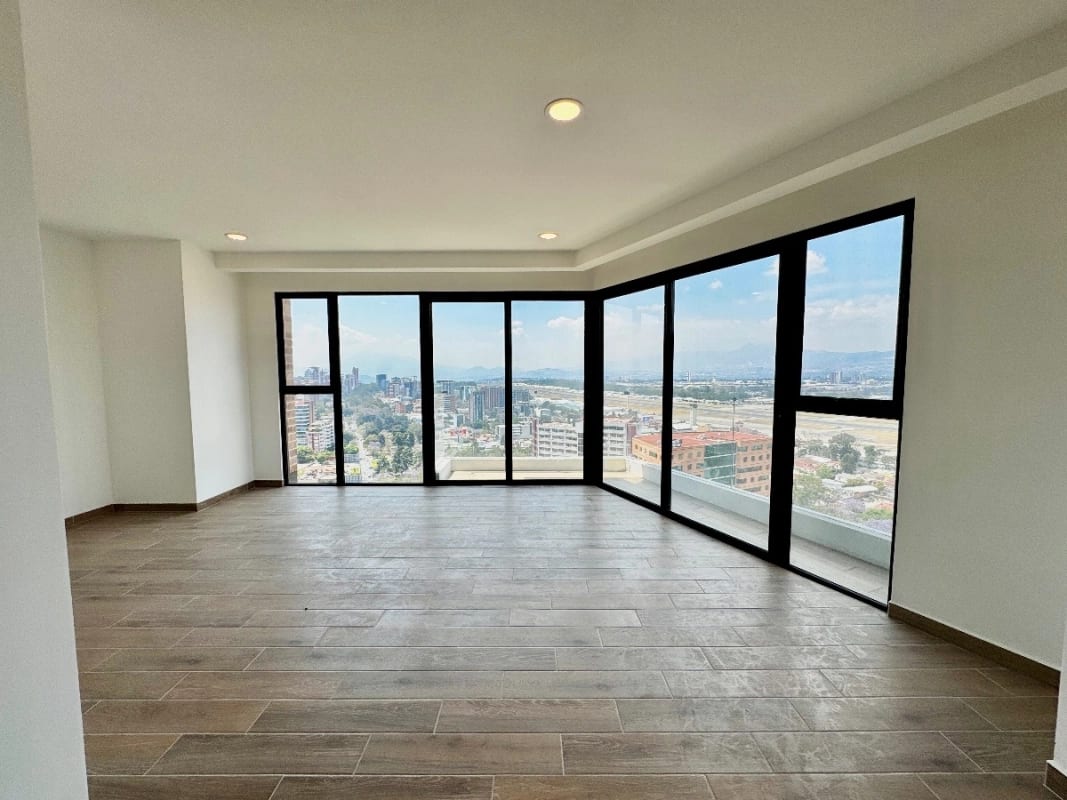 Apartamento en venta para amantes de las vistas y los aviones — Apartamento en Venta en Zona 14, Guatemala, Ciudad — foto 1 de 17