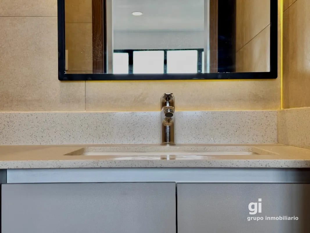 Apartamento en venta para amantes de las vistas y los aviones — Apartamento en Venta en Zona 14, Guatemala, Ciudad — foto 16 de 17