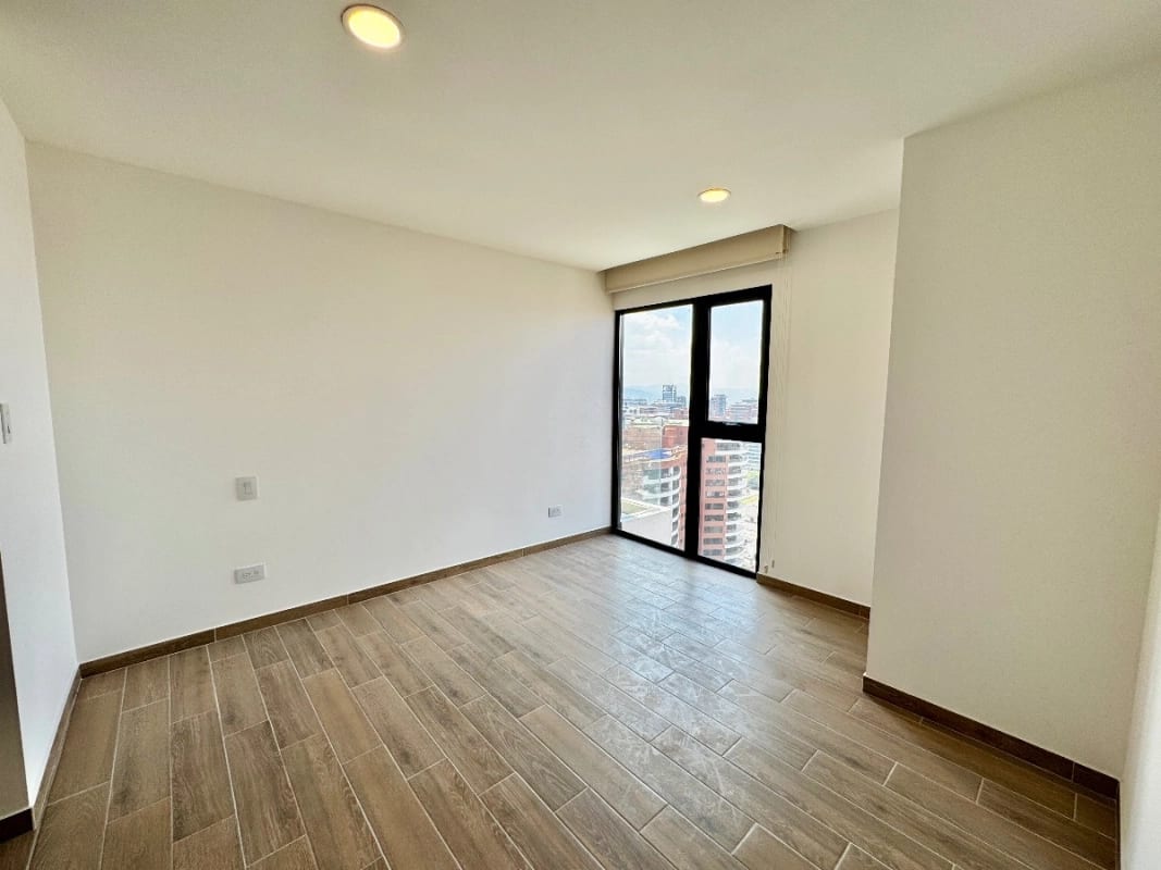 Apartamento en venta para amantes de las vistas y los aviones — Apartamento en Venta en Zona 14, Guatemala, Ciudad — foto 8 de 17