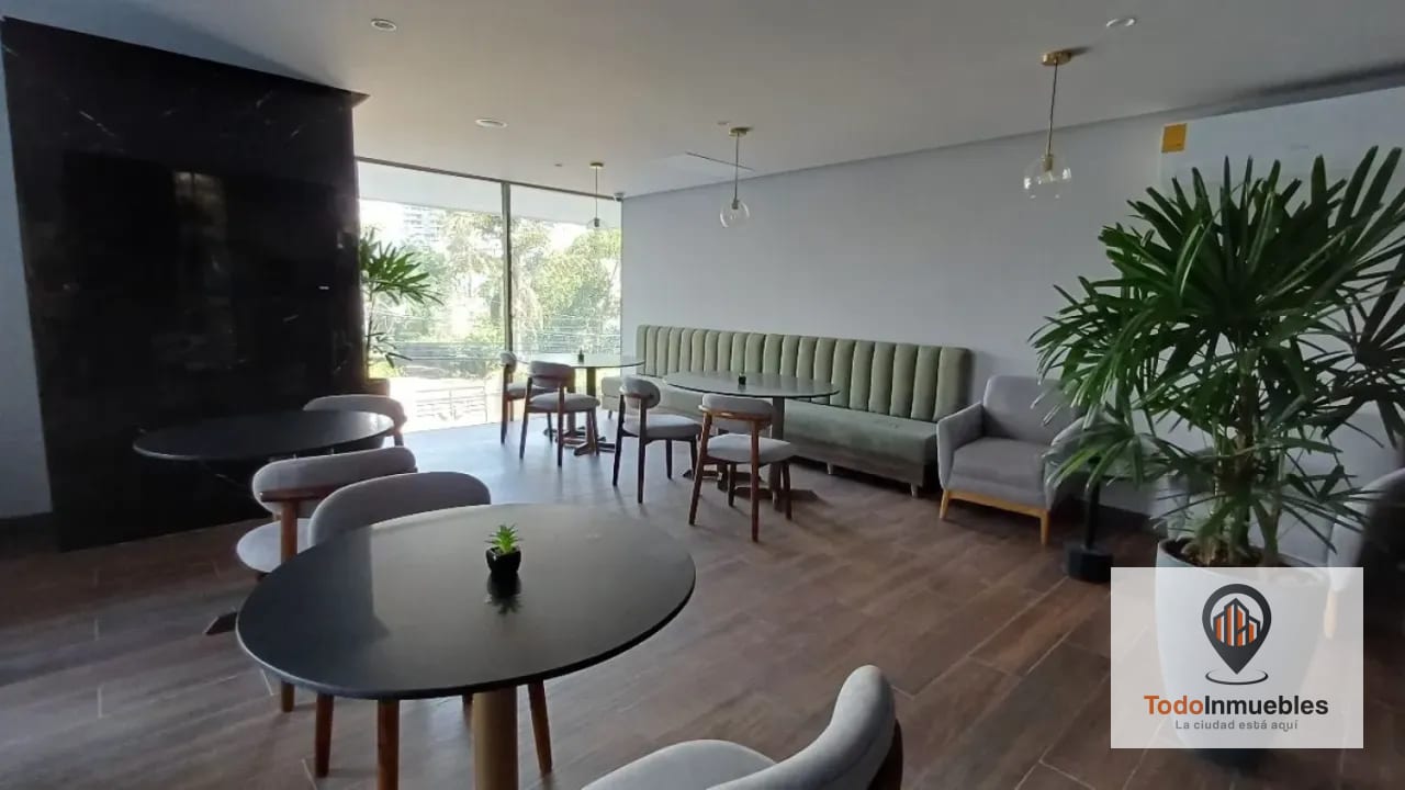 Apartamento en Renta en Atarah z10 — Apartamento en Alquiler en Atarah, Zona 10, Guatemala, Ciudad — foto 2 de 13