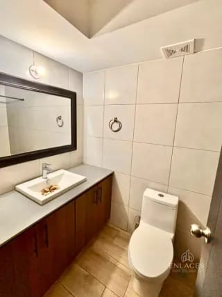 Santa Catarina Pinula • Apartamento en Renta • Villa Granada Premium 2 — Apartamento en Alquiler en Villas Granada Premier 2, Santa Catarina Pinula, Guatemala, Ciudad — miniatura 3 de 9