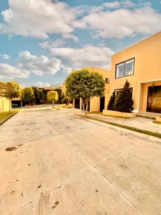 Km 21.5 Carretera a El Salvador • Casa en Renta/Venta • Cumbres de La Arboleda — Casa en Alquiler en Cumbres de La Arboleda, Carretera a El Salvador, Guatemala, Ciudad — miniatura 15 de 15