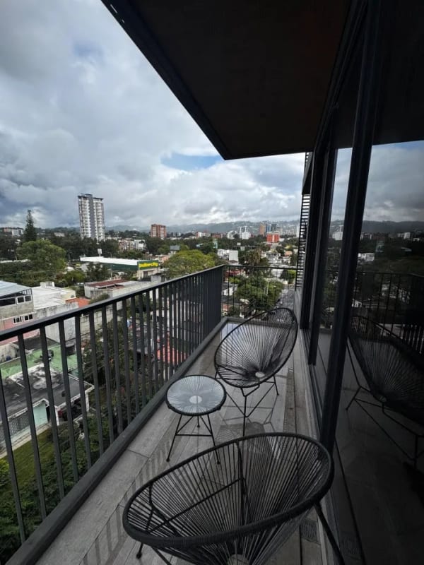 Apartamento amueblado en Zona 15 — Apartamento en Alquiler en Zona 15, Guatemala, Ciudad — foto 2 de 5