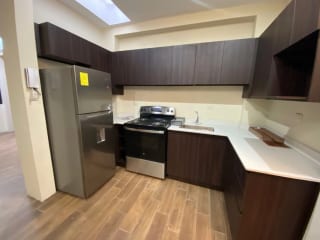 APARTAMENTO SOBRE DIAGONAL 6 ZONA 10 — Apartamento en Alquiler en Zona Viva, Zona 10, Guatemala, Ciudad — miniatura 3 de 3