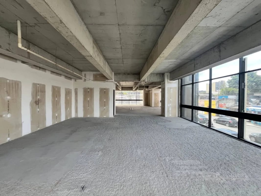 ESPACIO PARA CLINICA u OFICINA EN RENTA RENOVATI ZONA 10 — Clínica en Alquiler en Zona 10, Guatemala, Ciudad — foto 4 de 9
