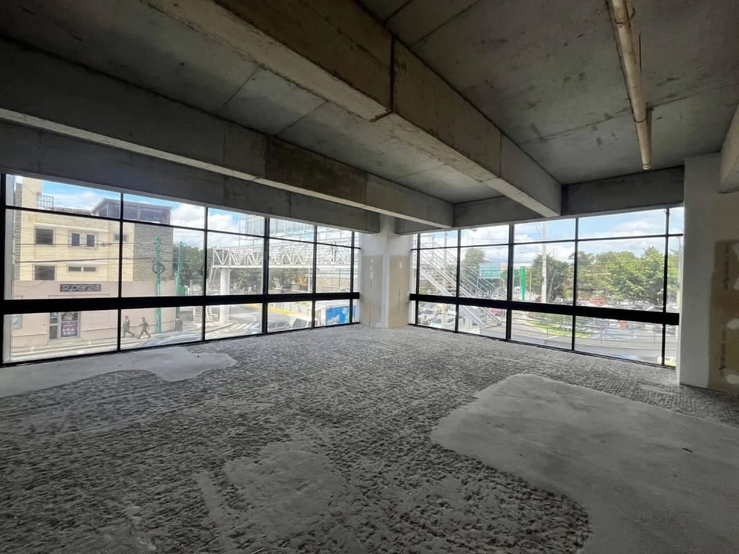 ESPACIO PARA CLINICA u OFICINA EN RENTA RENOVATI ZONA 10 — Clínica en Alquiler en Zona 10, Guatemala, Ciudad — foto 3 de 9