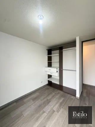 HERMOSO APARTAMENTO CON BALCÓN EN VENTA — Apartamento en Venta en Zona 11, Guatemala, Ciudad — miniatura 6 de 8