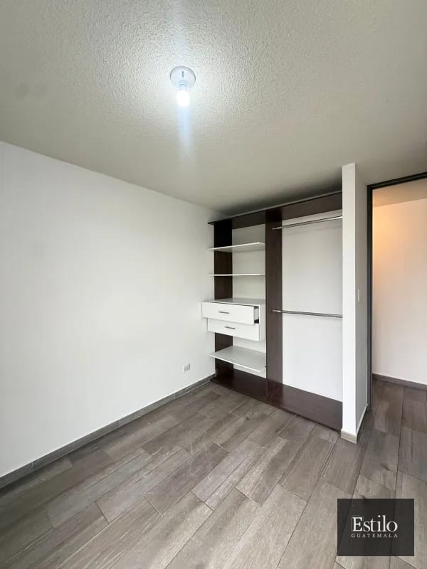 HERMOSO APARTAMENTO CON BALCÓN EN VENTA — Apartamento en Venta en Zona 11, Guatemala, Ciudad — foto 6 de 8