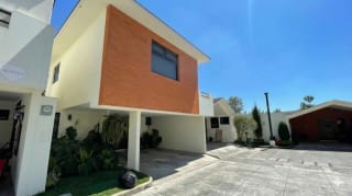 BOSQUE ESCONDIDO  KM 21.5 CARRETERA FRAIJANES. AMPLIO TERRENO DE 8.20 FRENTE X 30.60 FONDO. — Casa en Venta en Carretera a El Salvador, Guatemala, Ciudad — miniatura 1 de 17