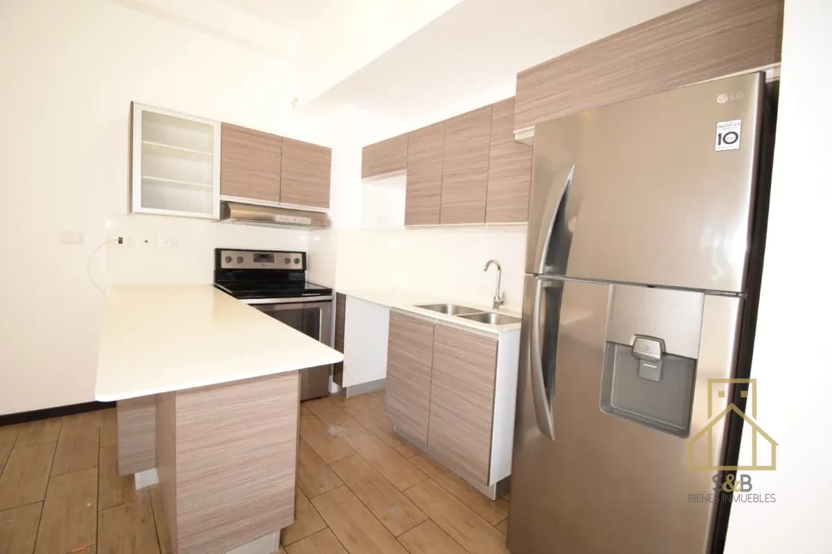 Apartamento con terraza en renta, zona 10 — Apartamento en Alquiler en Zona 10, Guatemala, Ciudad — foto 6 de 6
