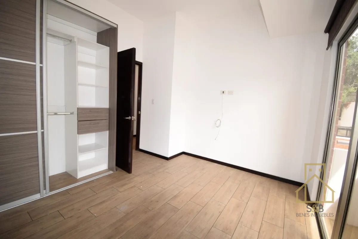 Apartamento con terraza en renta, zona 10 — Apartamento en Alquiler en Zona 10, Guatemala, Ciudad — foto 2 de 6