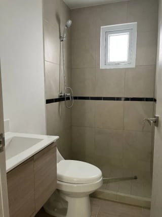 ANDARES12, AVENIDA PETAPA ZONA 12 — Apartamento en Alquiler en Andares Doce, Zona 12, Guatemala, Ciudad — miniatura 2 de 6