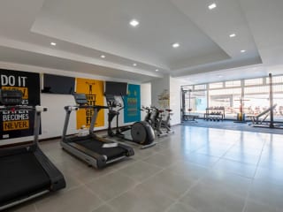 Apto en renta en CASSALINI DIAGONAL z10 — Apartamento en Alquiler en Casalini Diagonal 6, Zona 10, Guatemala, Ciudad — miniatura 5 de 8