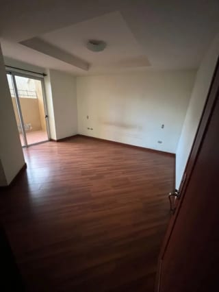 Se renta apartamento, 2 hab, Las Gemas – Zona 11 — Apartamento en Alquiler en Las Gemas, Zona 11, Guatemala, Ciudad — miniatura 5 de 8