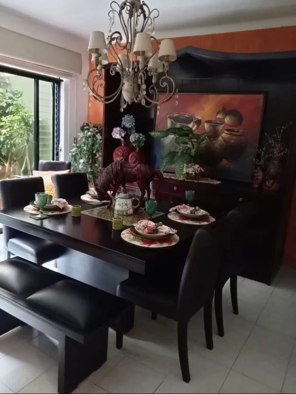 Vendo linda casa en zona 10, a cuadras de los Próceres. — Casa en Venta en Zona 10, Guatemala, Ciudad — foto 8 de 17