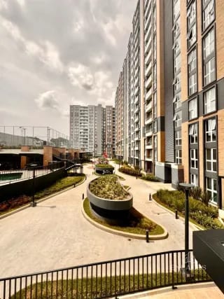 Zona 7 • Apartamento Amueblado en Venta • Parque Mateo — Apartamento en Venta en Parque Mateo, Zona 7, Guatemala, Ciudad — miniatura 2 de 16