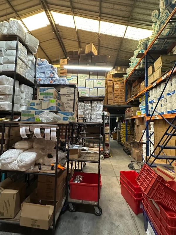RENTA OFIBODEGA EN EL CONDADO NARANJO — Bodega / Ofibodega en Alquiler en Condado Naranjo, Zona 4 Mixco, Guatemala, Ciudad — foto 4 de 5