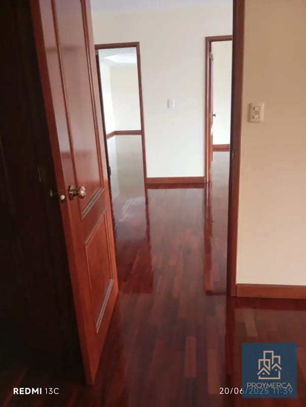Apartamento en venta, Edificio Almeria, Zona 14 — Apartamento en Venta en Almeira, Zona 14, Guatemala, Ciudad — foto 6 de 11