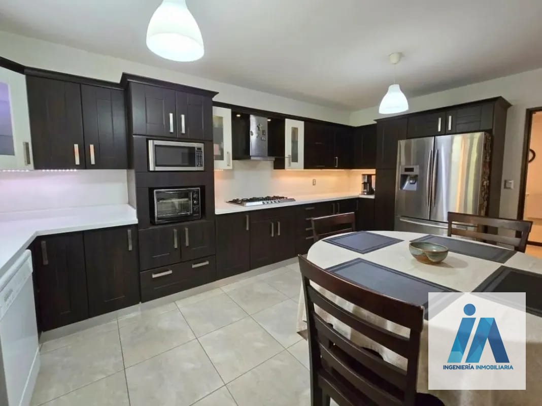 CASA EN VENTA📍La Fontana 2, Km. 25.5 CAES Esta propiedad es el refugio ideal para quienes buscan un estilo de vida único — Casa en Venta en Carretera a El Salvador, Guatemala, Ciudad — foto 15 de 16